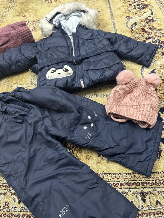 Зимний комбинезон для девочки.