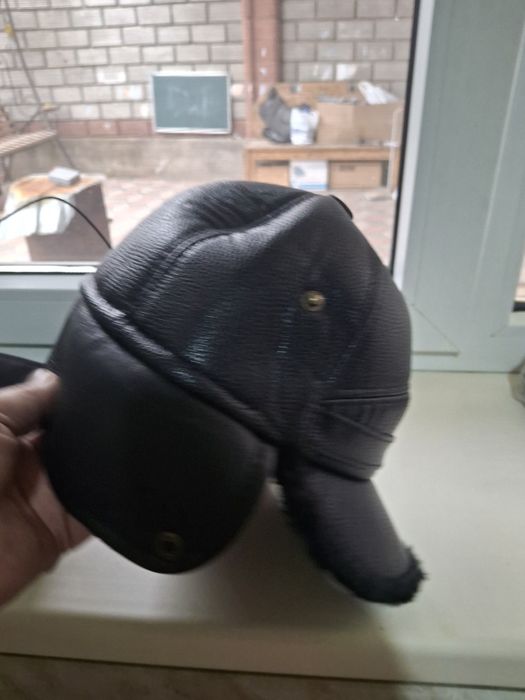Продам шапку срочно