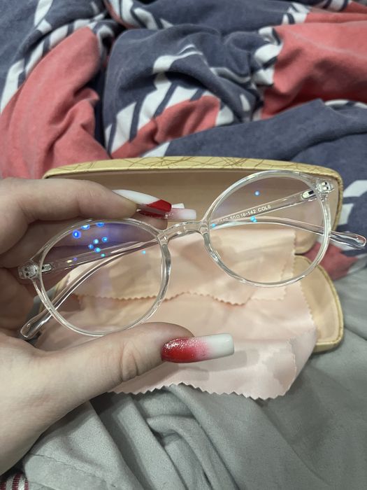 очки с линзой -3,25