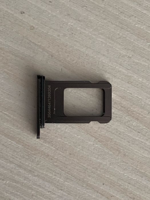 Продам Слот Айфон 11 Iphone 11