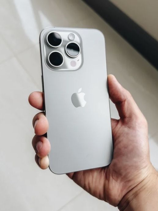 iPhone 15 Pro 128GB
