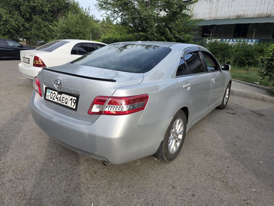 Продам камри 45 2.5 LE