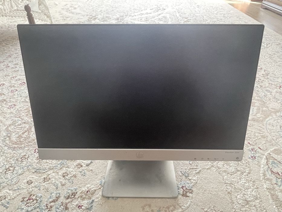 Монитор HP в отличном состояний