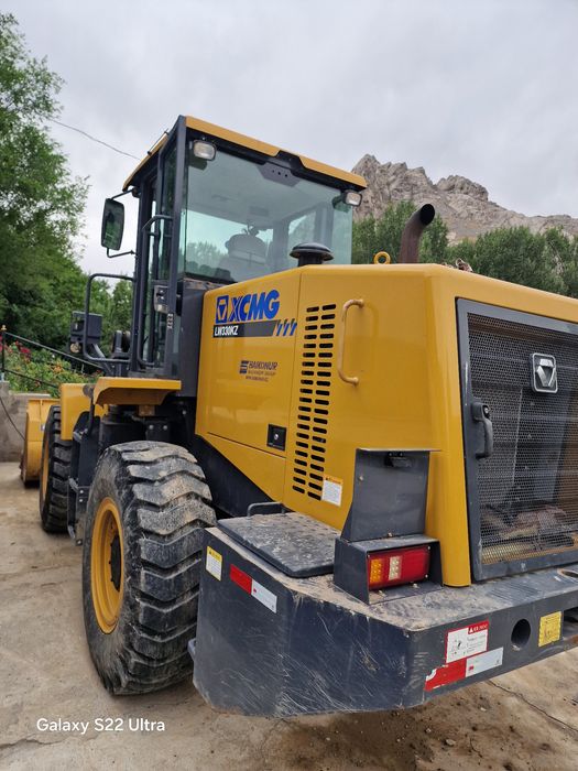 XCMG  330 kz pogruzchik