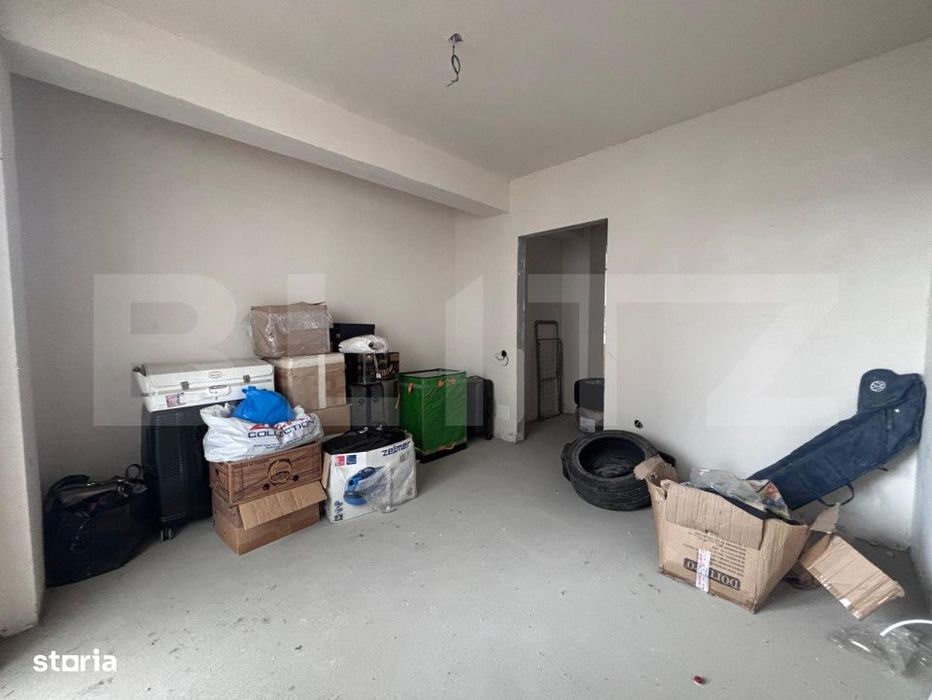 Apartament 3 camere, 2 bai, 64 mp, parcare, intermediar, zona Terra