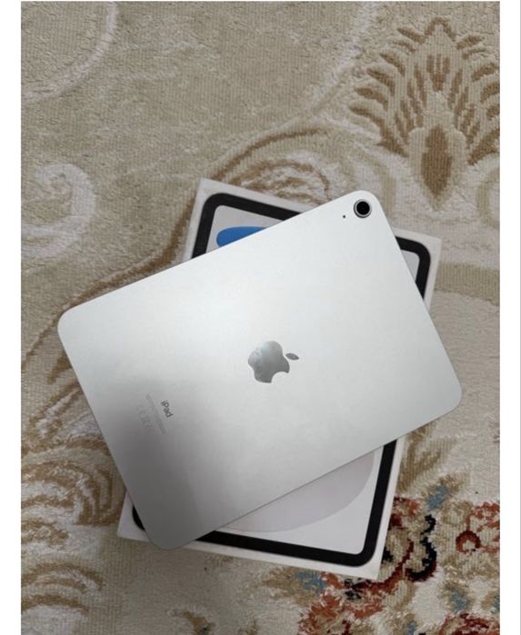 Планшет Apple iPad