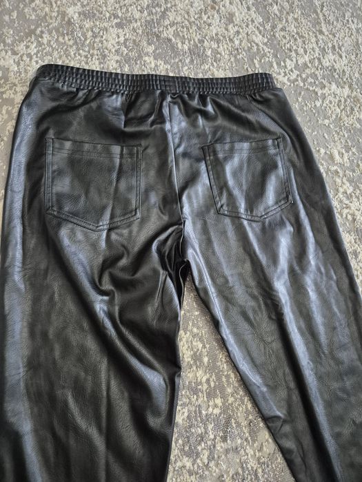 Pantaloni dama luciosi Calzedonia M