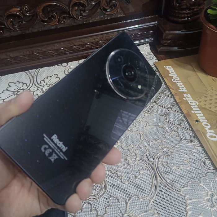 Redmi A 3 128g sotiladi