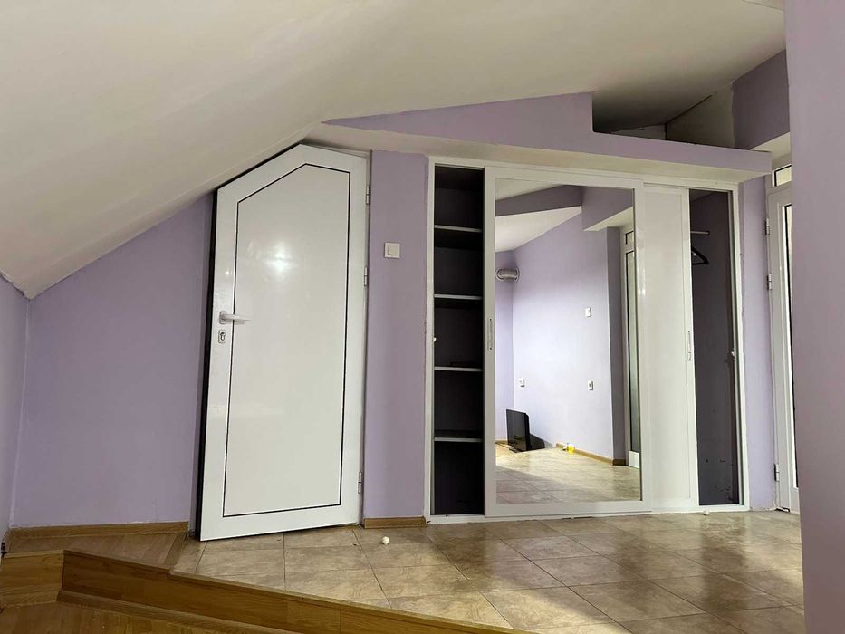 Дава се под наем Двустаен апартамент в Ямбол, Аврен - 60 кв.м за 306 € - Снимка #6