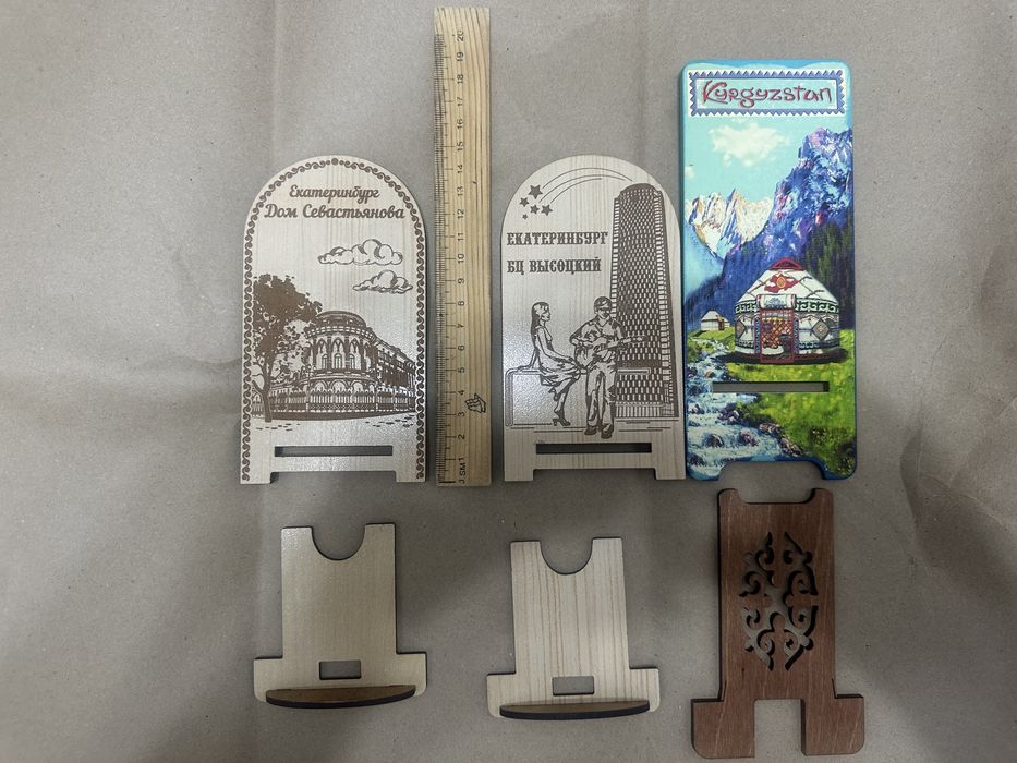 Подставка под телефон