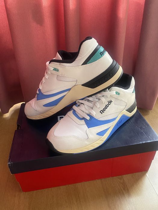 Нови бели мъжки маратонки Reebok