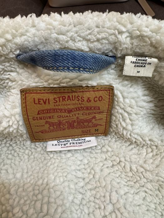 Geaca de blugi imblanita Levi’s Mickey Mouse