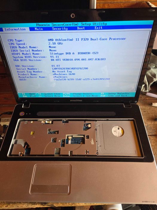 laptop incomplet Emachines MS2294 - cu display de 17.3 LED si incarcator