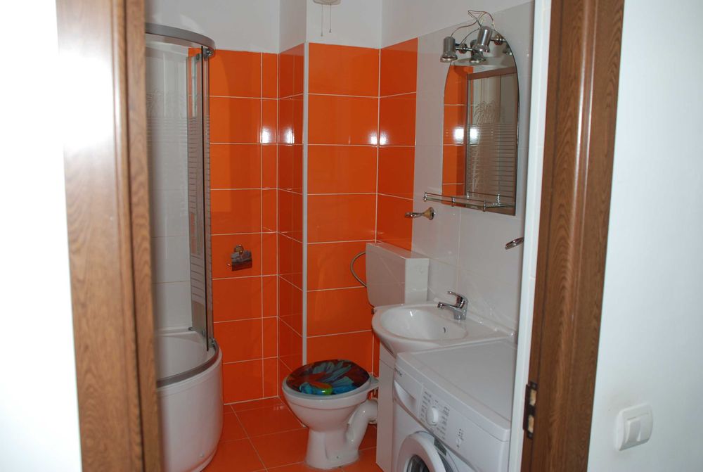 Inchiriez Garsoniera/Metrou Dimitire Leonida /PROPRIETAR