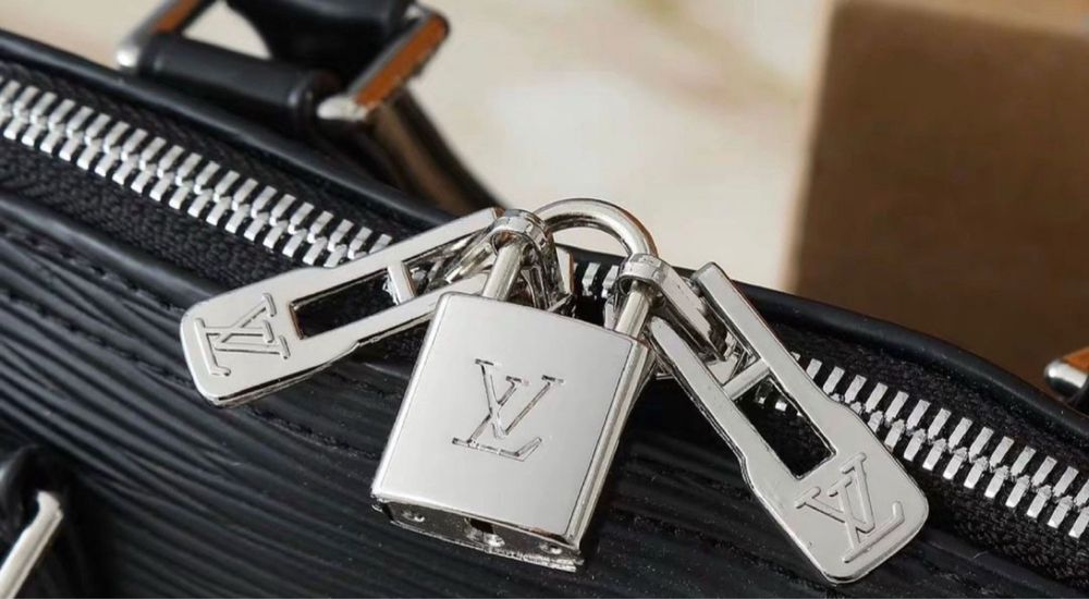 Geanta Louis Vuitton Alma BB piele naturala stoc
