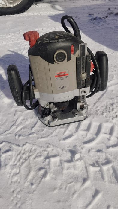 Электро Фрезер в хорошем состоянии