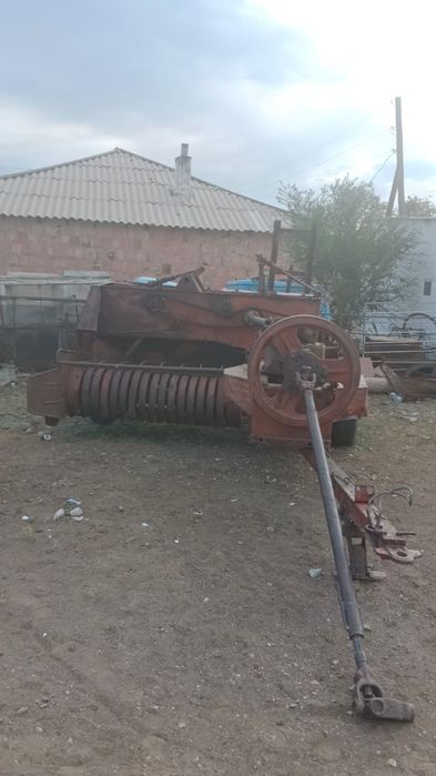 Продам пресс подборщик (для сена)