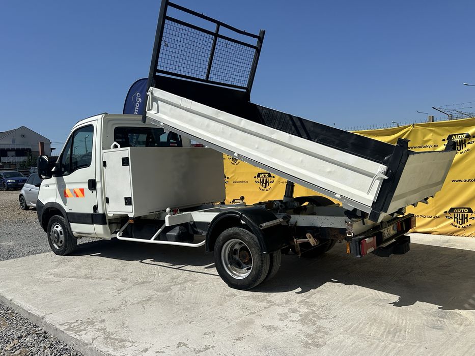 Iveco Daily 3.5 T Cat B !! Basculabil 3 Parti !!
