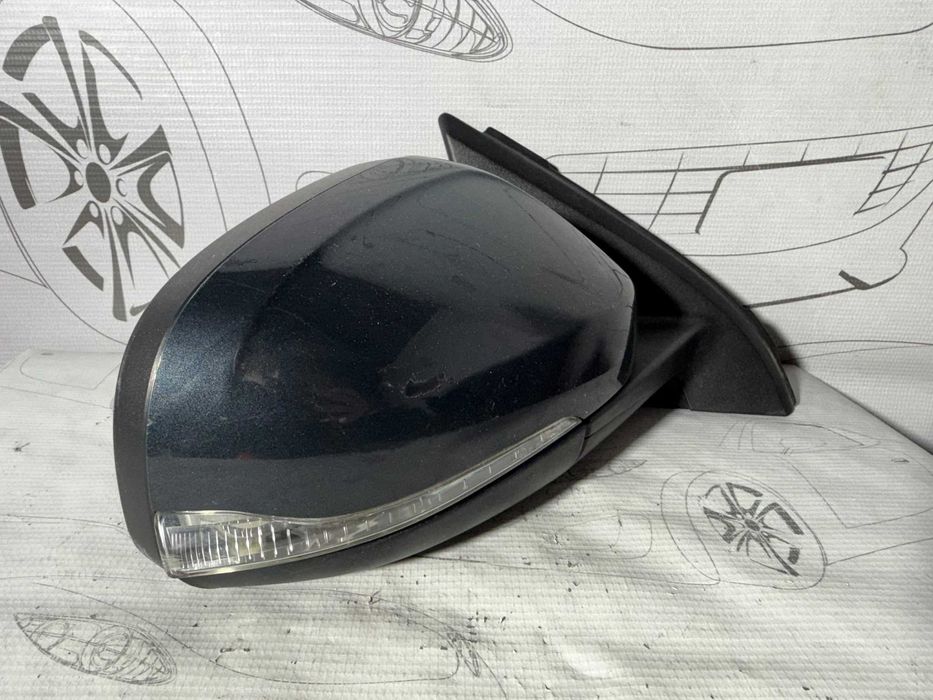 Oglindă dreapta electrică Volvo V60 I / S60 II Break 2010-2018 2016 Cod OEM: 31402643 (5F3)