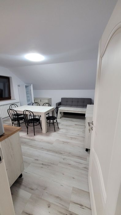 Închiriez apartament cu doua camere decomandat complet utilat