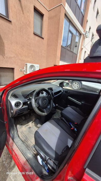 Autoturism Mazda 2 - 7500 lei (ron)