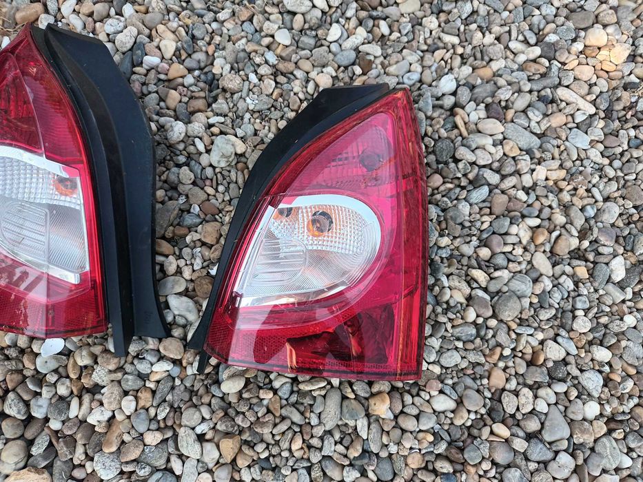 ляв и десен стоп за рено туинго 2012 + RENAULT TWINGO II туйнго