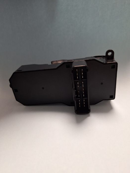 № 404 Панел със бутони на стъкла за Honda CRV 2  и Civic 7 Jazz