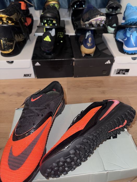 Ghete Fotbal Nike Phantom