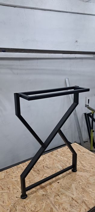 Подстолье в стиле loft