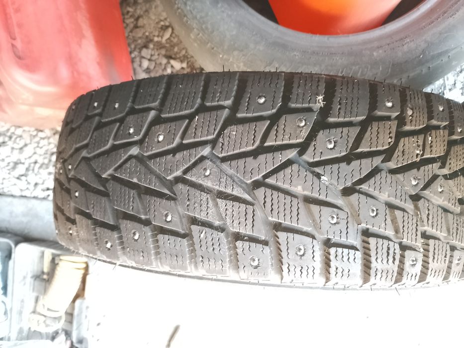 Продам зимнюю резину