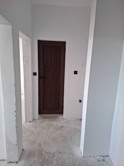 Продава се Тристаен апартамент в Благоевград, Еленово 1 - 84 кв.м за 1465 €/кв.м - Снимка #11