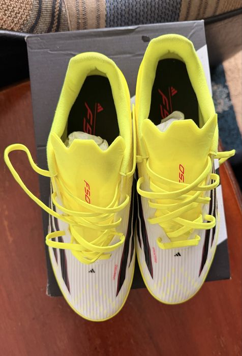 Adidas F50 turf purtati doar odata, marimea 44