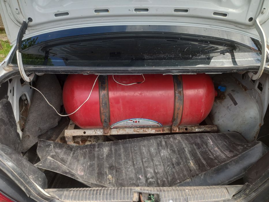 Нексия 1 запчастка йили 2003 сотилади