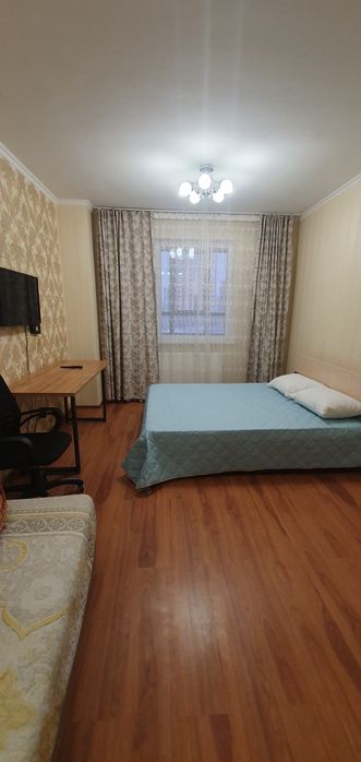 Левый берег посуточно