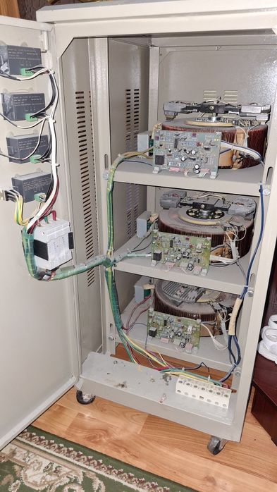 Стабилизатор ANDELI SVC-D20000 VA-3