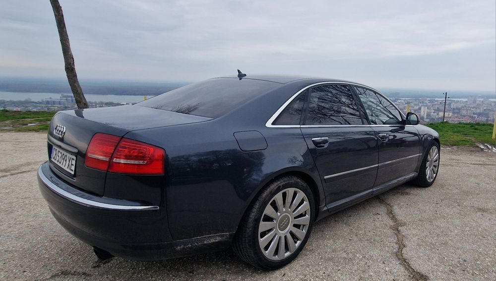 Audi A8 2008 4.2 бензин