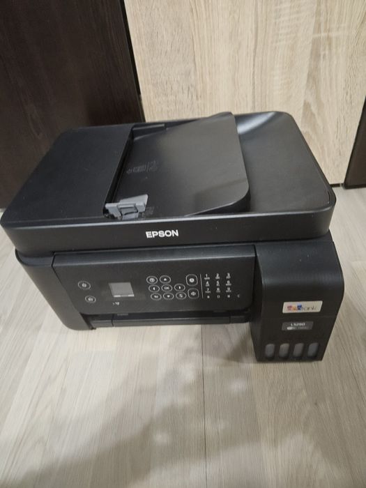 2бр принтери EPSON