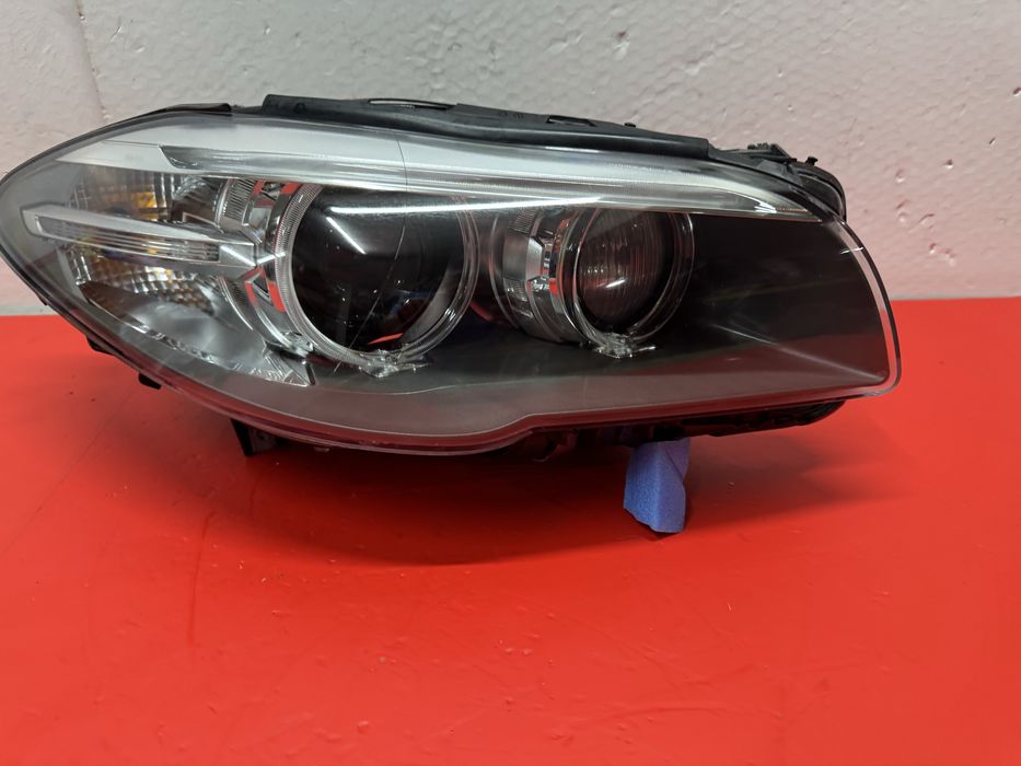 Far bmw F10 F11 xenon adaptive LCI 2013-2016 dreapta