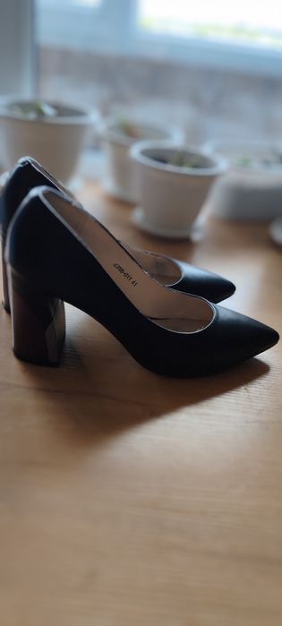 Туфли кожаные женские