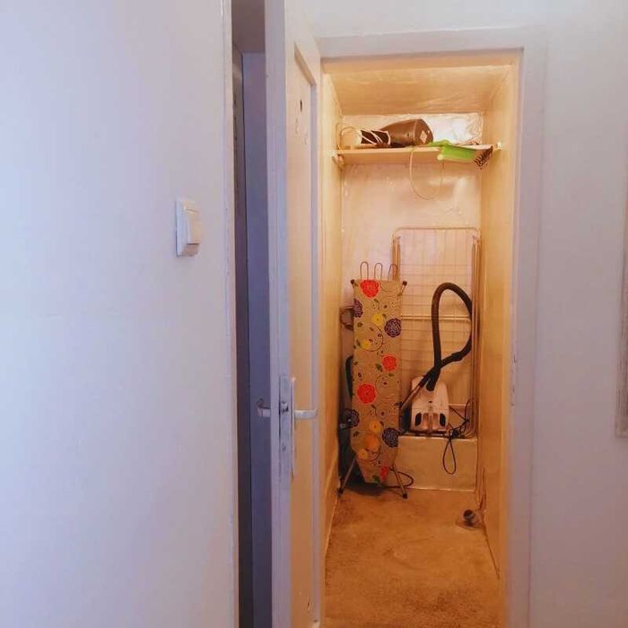 Дава се под наем Четиристаен апартамент в София, Център - 110 кв.м за 678.3 € - Снимка #6