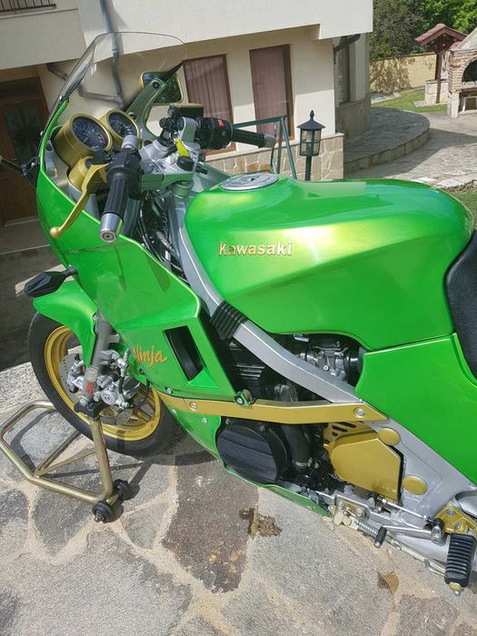 Kawasaki  GPZ 600R цена по договоряне