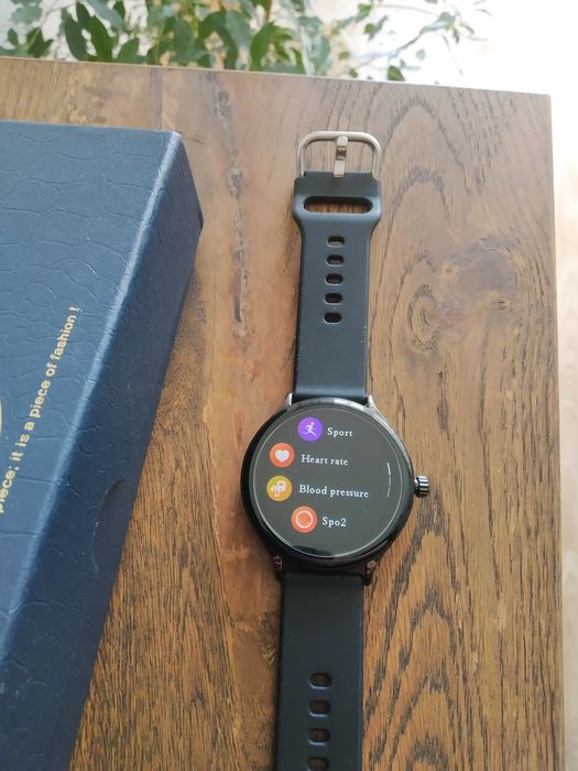 Смарт часовник НОВ