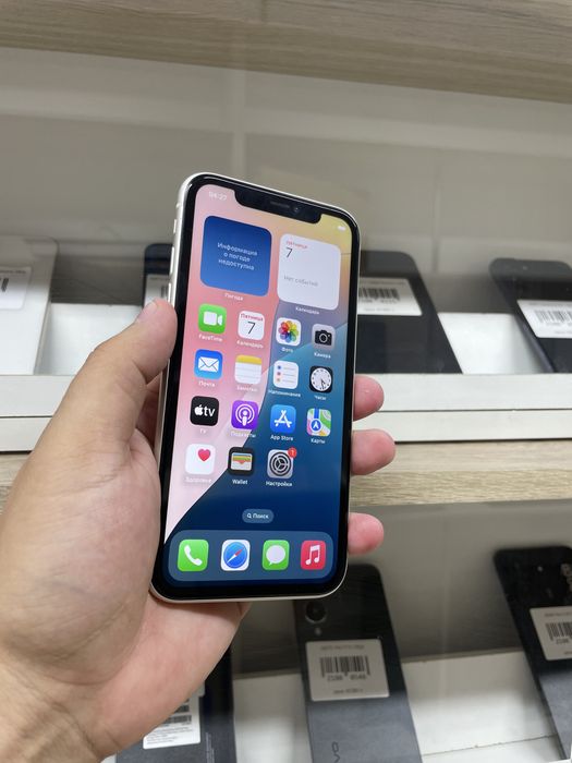 Телефон Iphone 11 64gb