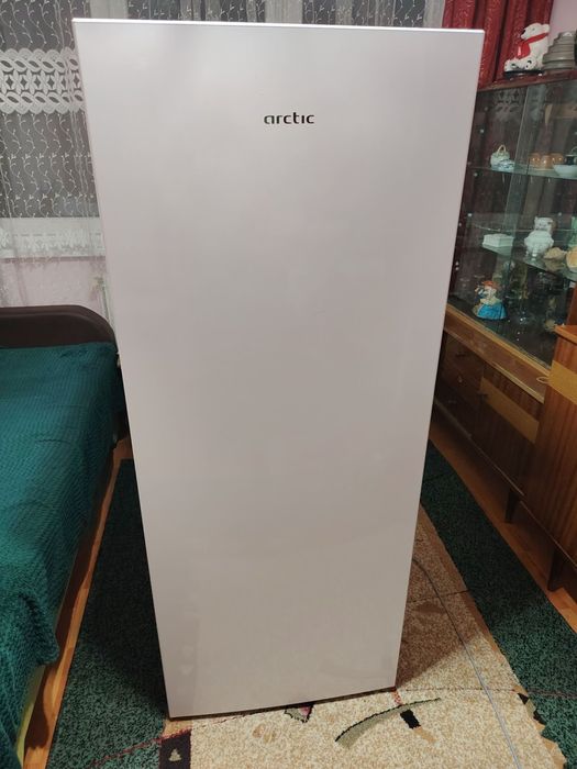 Frigider Artic  286 litri 150cm