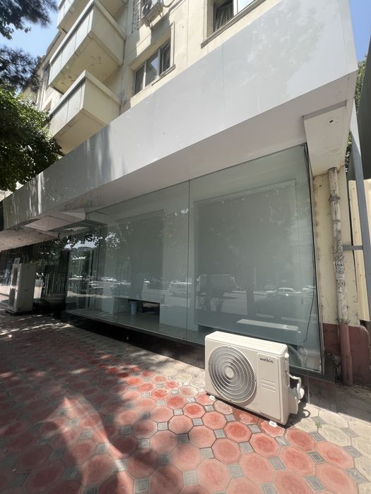 Сдется, Шота Руставели, первая линия