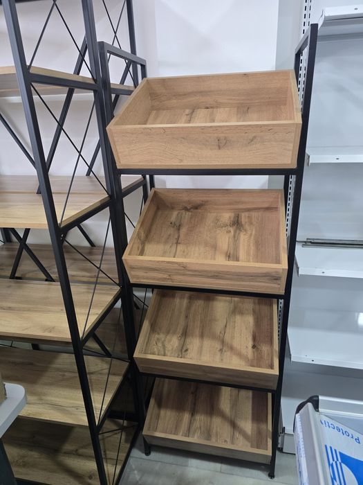 Мева полка сотилади