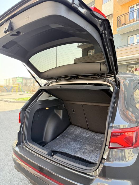 Volkswagen Jetta VS7