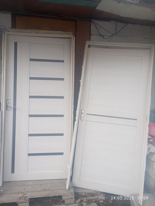 Продам межкомнатные двери для дома