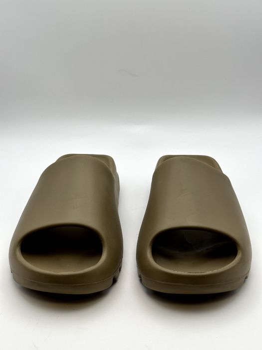 Papuci Adidas Yeezy Slides