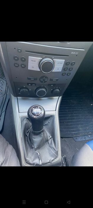 Vând Opel Astra capacitatea 1900